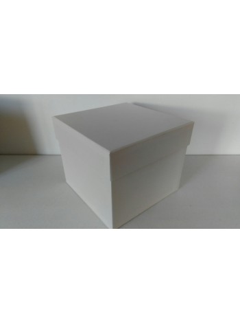 Подарочная коробка 